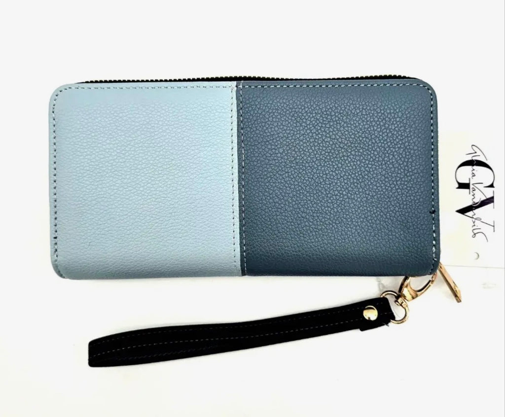 Gloria Vanderbilt Wallet Zip Around with Wristlet